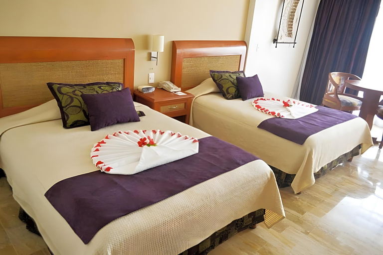 Bedroom 3, Golden Parnassus Resort & Spa - All Inclusive (Adults Only), Benito Juárez