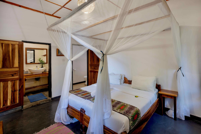 Bedroom 3, Kamunjila Lodge, Livingstone