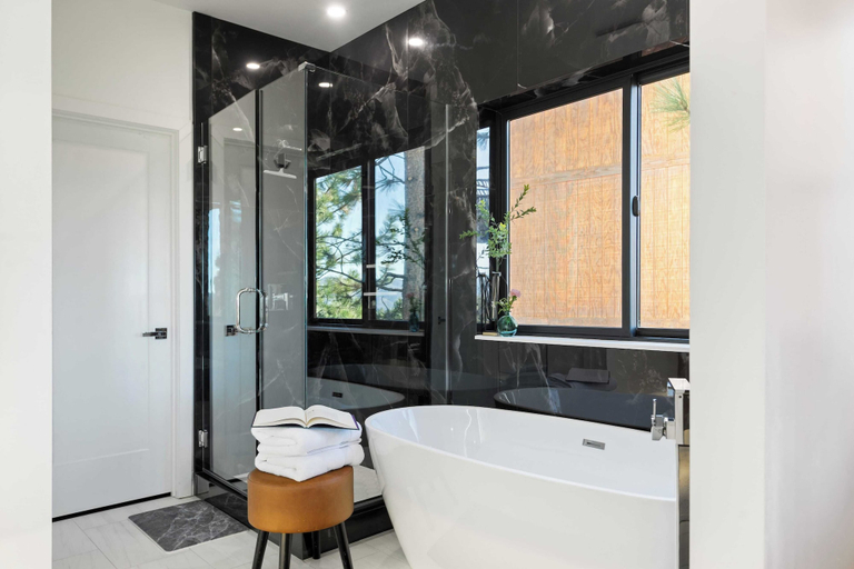 Bathroom 4, Modern Lodge Near Lake, Village, & Snow Summit Game Room, Decks, Firepit, Views, San Bernardino