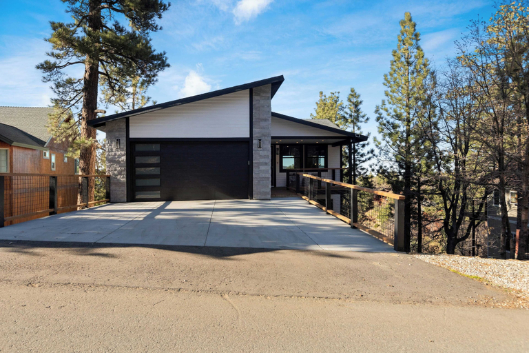 Exterior & Views 2, Modern Lodge Near Lake, Village, & Snow Summit Game Room, Decks, Firepit, Views, San Bernardino