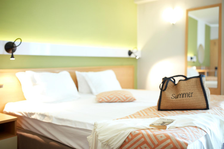 Bedroom 3, Hotel AKTINIA - All Inclusive, Nesebar