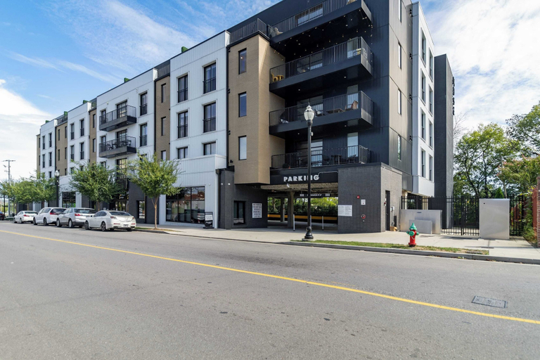 Exterior & Views 2, Downtown Nashville 2BR Condo Balcony & Parking Near Broadway, Davidson