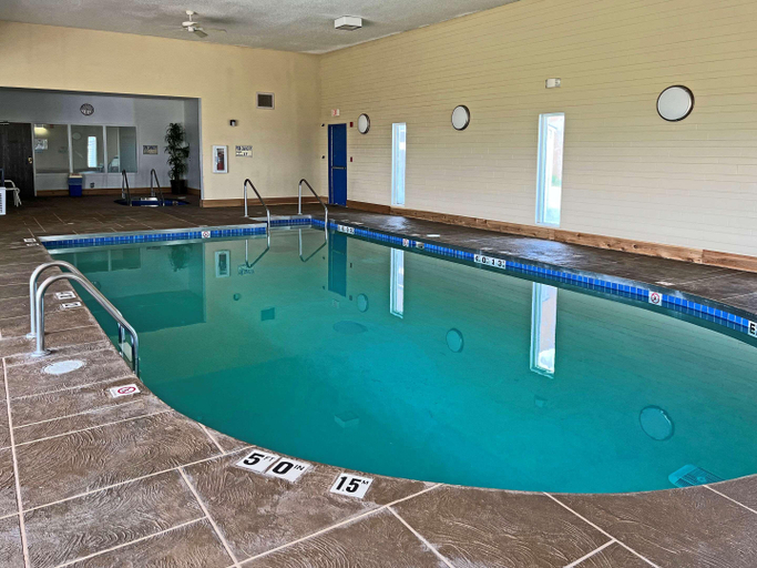 Sport & Beauty 3, Econo Lodge Rothschild, Marathon