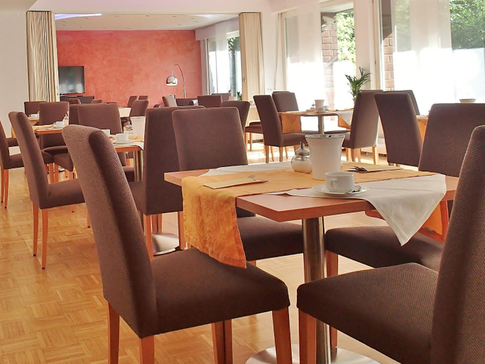 Food & Drinks 5, Hotel Mingarden, Düsseldorf