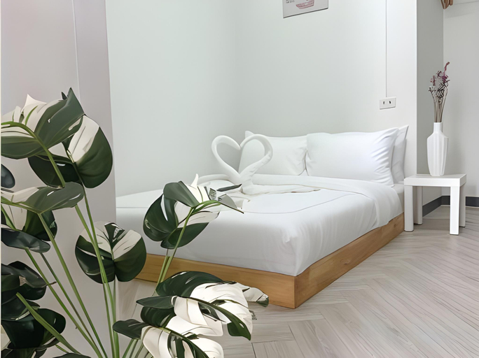 Bedroom 2, MONTANA Hotel & Hostel Phuket, Pulau Phuket