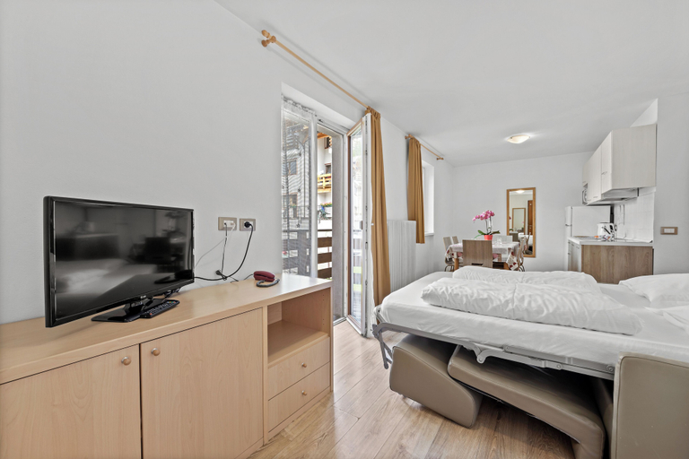 Bedroom 2, Residence des Alpes, Trento
