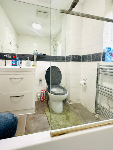 Others 4, Best Places to Stay in Kent, Kent