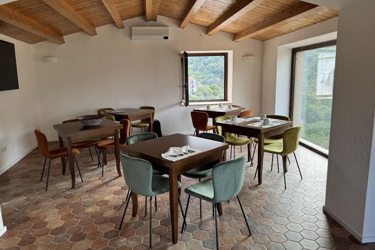 Others 3, Maripetra B&B, Cosenza