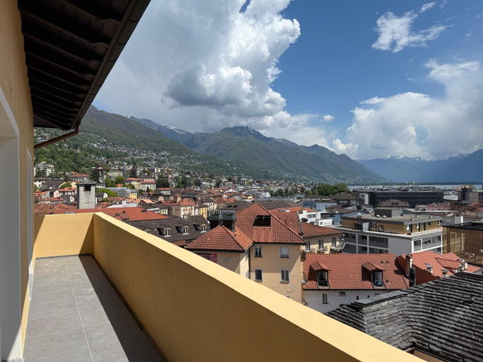 Others 1, Schloss Locarno, Locarno