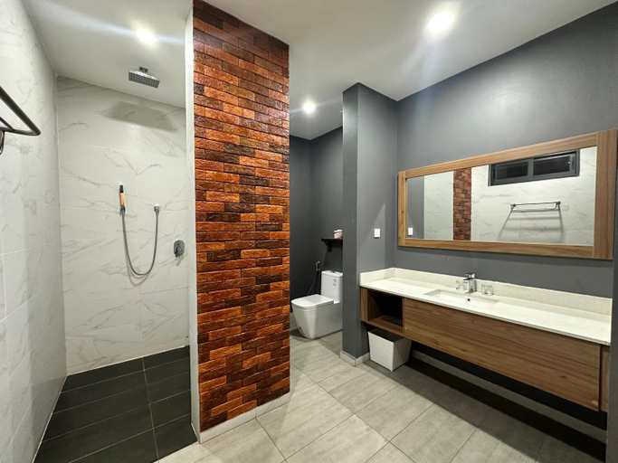 Bathroom 3, Tanzanite Serviced Apartment, Kinondoni
