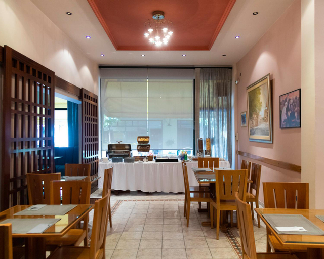 Others 3, Hotel Avra, Thessaly