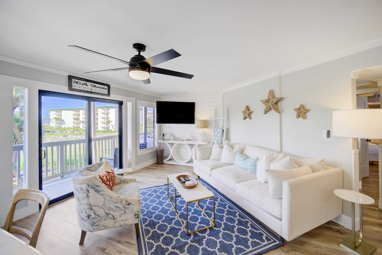 Others 1, Triton Balcony w/ Pool View, Chic Design, Walton