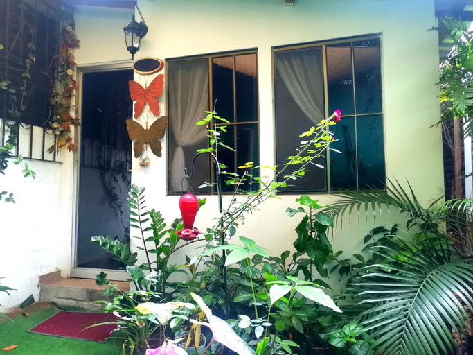 Exterior & Views, Suites Madero San Benito, San Salvador