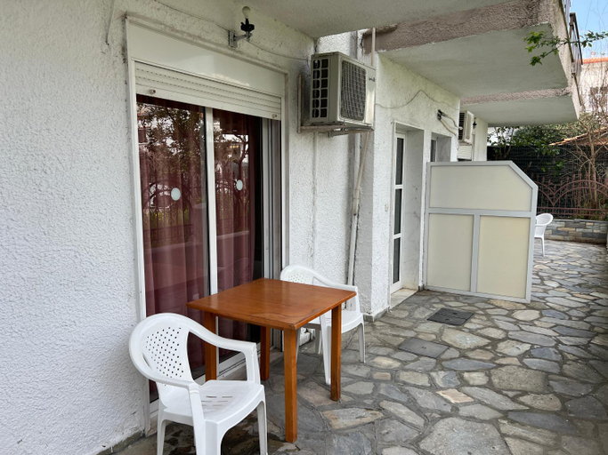 Others 4, Pelekan rooms and apartments Athina 32, Central Macedonia