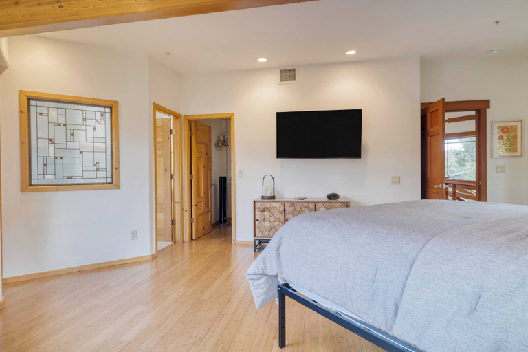 Bedroom 2, Pool Table + Hot Tub + Scenic Views Cathedral View by Avantstay, Yavapai