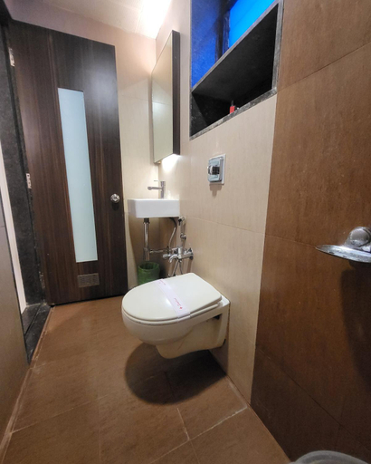 Bathroom 4, Hotel Maharana Inn , Mumbai Suburban