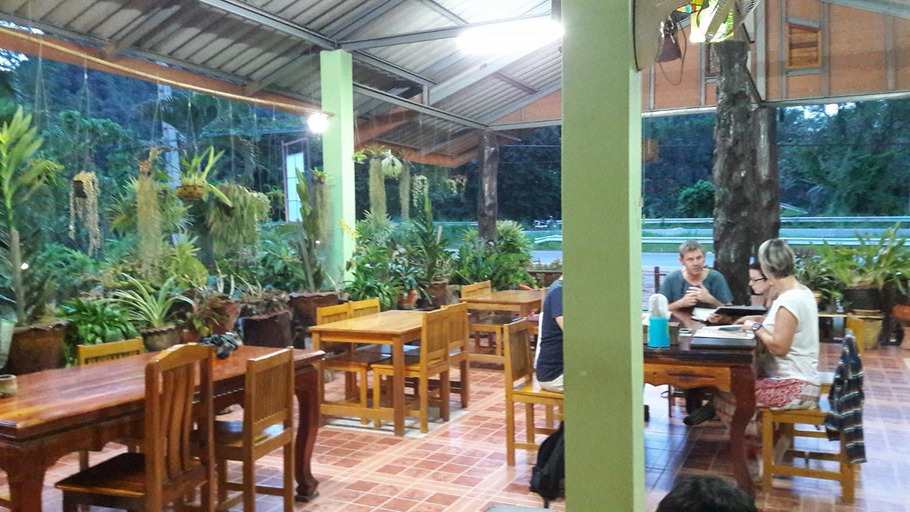 Food & Drinks 4, Khao Sok Holiday Resort, Phanom