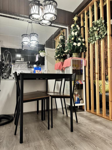 Food & Drinks, Deca Suites 946, Pasig City