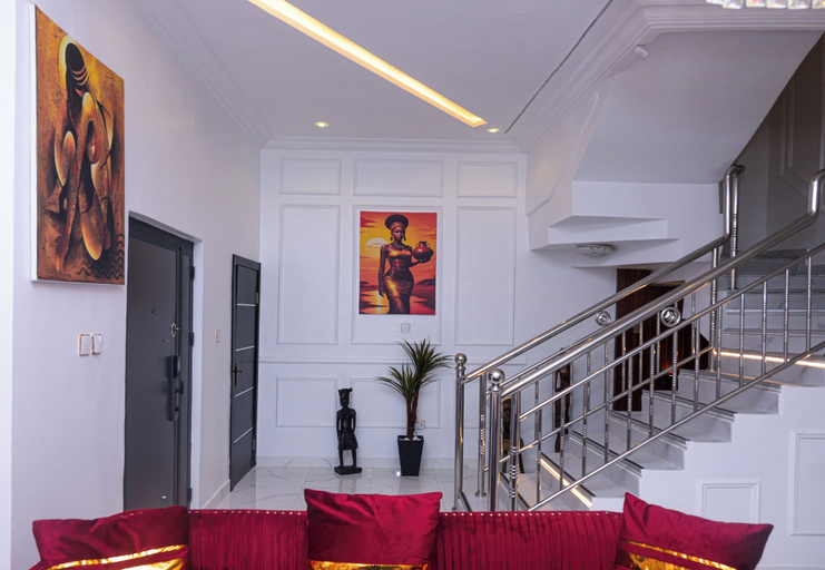 Others 4, 3bedrooms Duplex Sleeps 6- Garden, Chef Option, Eti-Osa