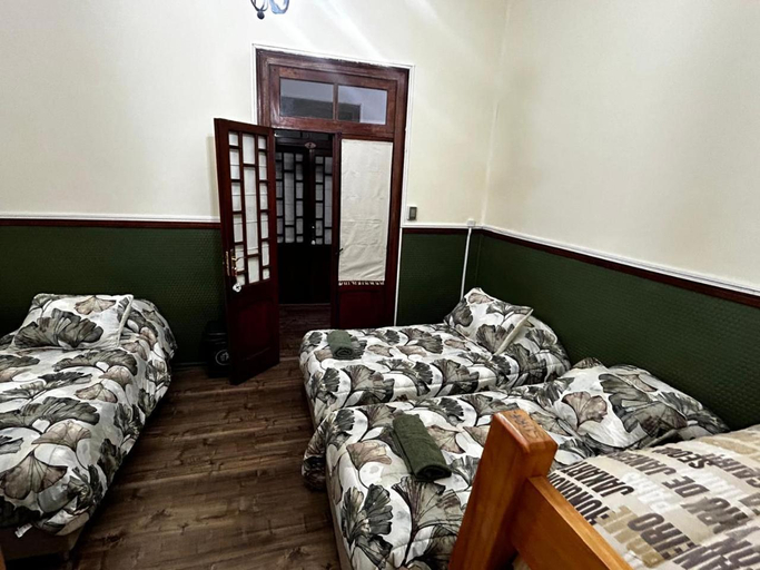 Others 4, Hostal Micalvi, Magallanes