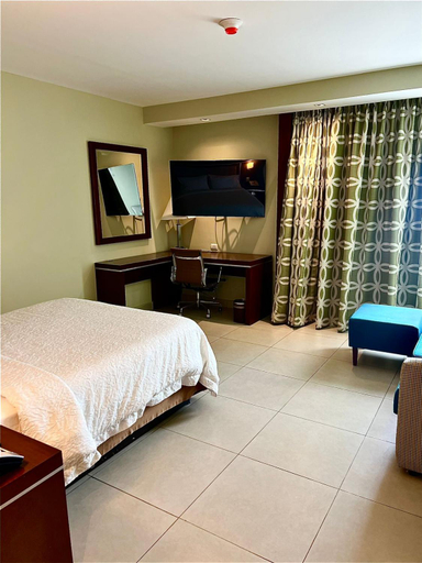 Bedroom 3, Hampton Inn by Hilton Villahermosa, Centro