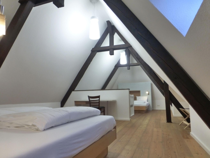 Bedroom 2, Jugendstilhotel Trifels, Südliche Weinstraße