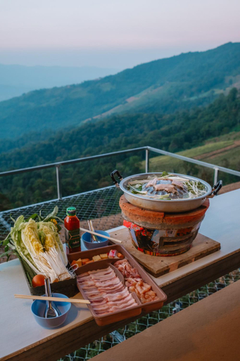 Food & Drinks 5, Long Hak Khao Camping Phu Chi Fa, Wieng Kaen