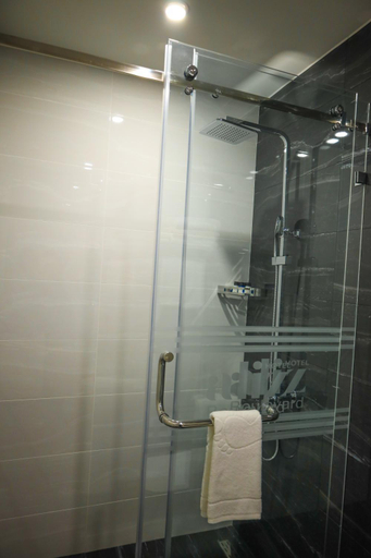 Bathroom 5, Aliz Boulevard Hotel, Samarkand