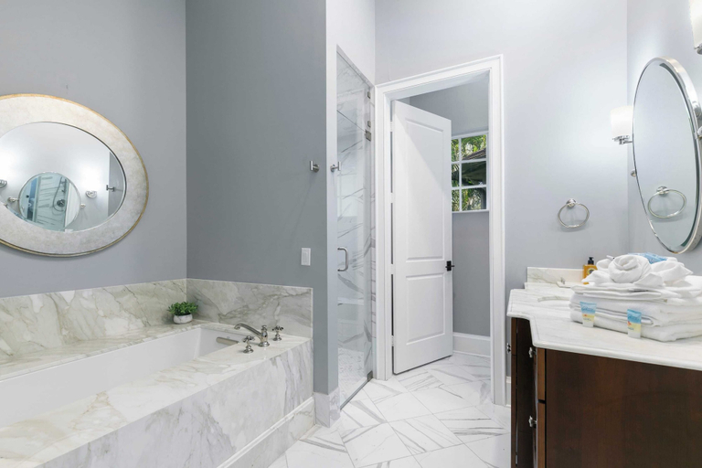 Bathroom 3, Marco Polo by Avantstay Waterfront 5bdr, Pool, Spa, Fire Pit, Walk to Beach, Collier