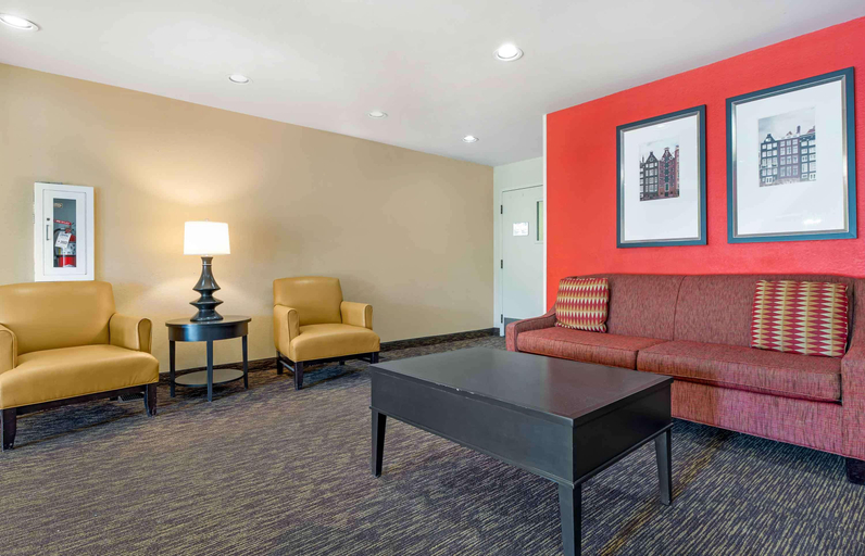 Public Area 3, Extended Stay America Suites Cincinnati Blue Ash Reagan Hwy, Cincinnati