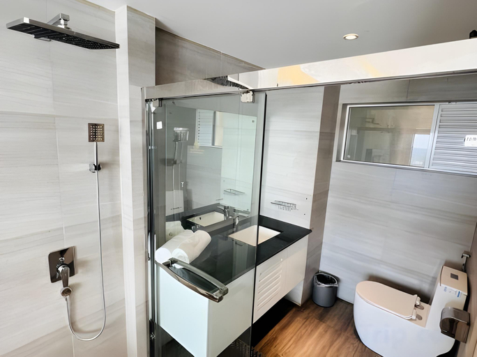 Bathroom 3, Mazarine Surf Suites, Dickwella