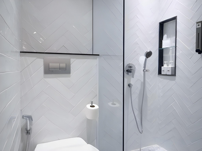 Bathroom 24