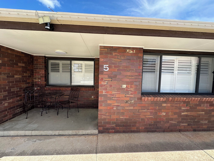 Exterior & Views 2, Central Cullen Apartments, Wagga Wagga - Pt A