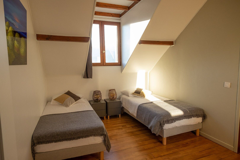 Bedroom 4, AlpiZen centre de Ressourcement - Adults recommended, Savoie