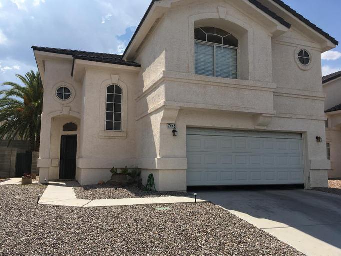 Exterior & Views 2, Welcome House Las Vegas, Clark