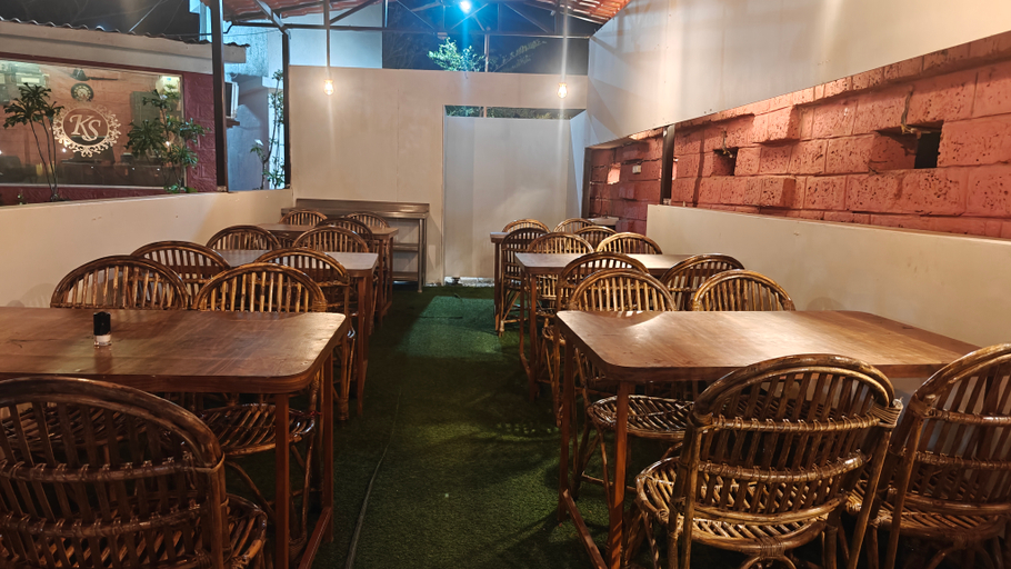 Food & Drinks, Opulence Resort Nagaon Alibaug, Raigarh