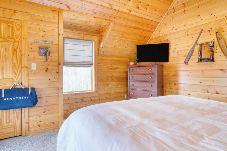 Bedroom 3, Morven by Avantstay Secluded w/ Mountain Views!, Sevier