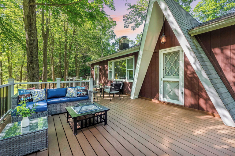 Others 1, Walk to the Lake Firepit and Sunroom Tomhickon, Monroe
