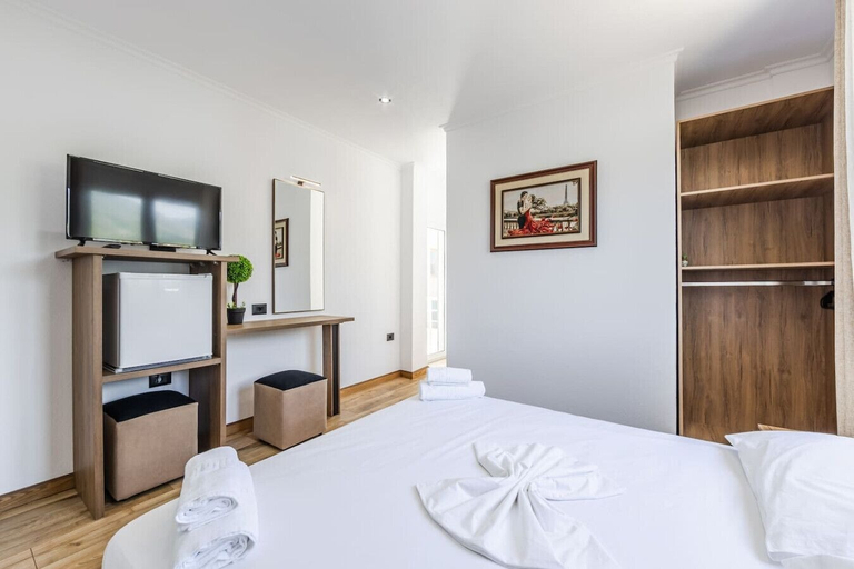 Room 3, Bliss Studio Free Parking Wifi, Gjirokastrës