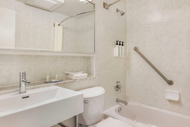 Bathroom 9