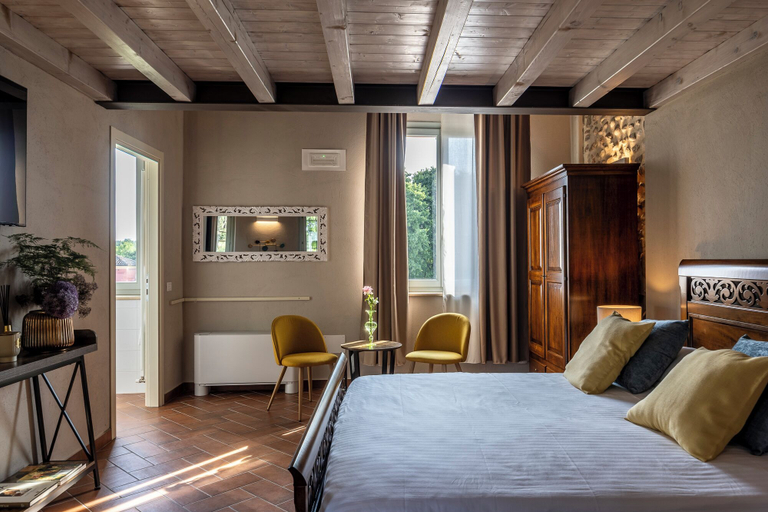 Bedroom, Corte Baruzzo Relais, Mantua