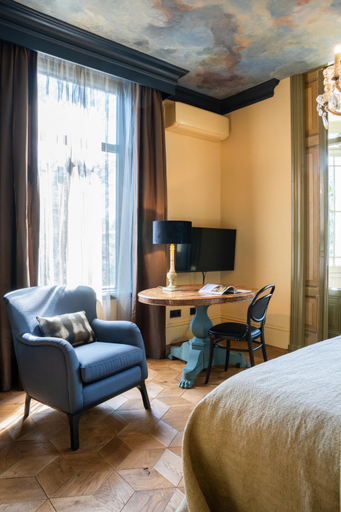 Bedroom 2, Boutique hotel Villa Trompenberg, Hilversum