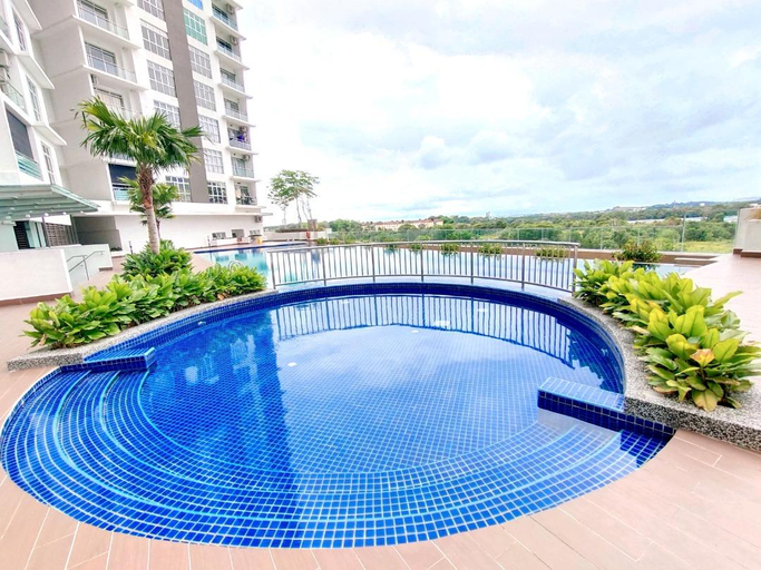 Swimming pool 5, D'Putra Suites Serviced Apartment 3 kulai Johor, Kulaijaya