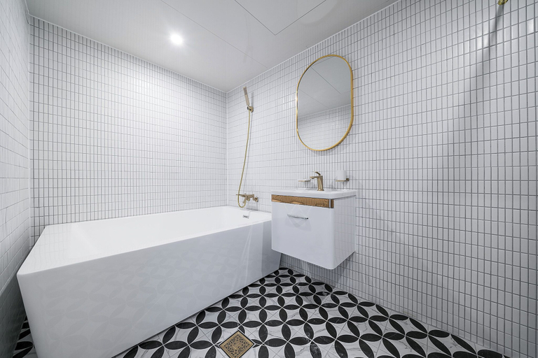 Bathroom 3, H Avenue hotel jungkwan, Gijang