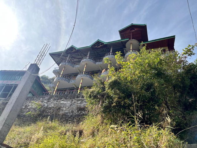Exterior & Views 2, Jon Snow Cafe & Home Stay, Kullu
