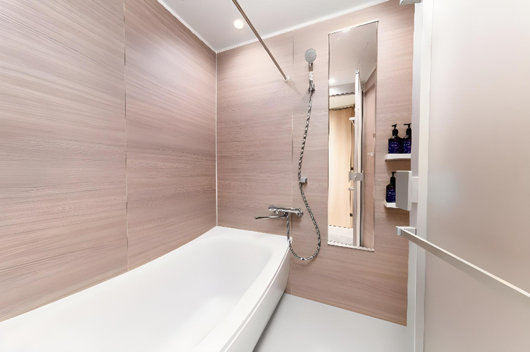 Bathroom 21