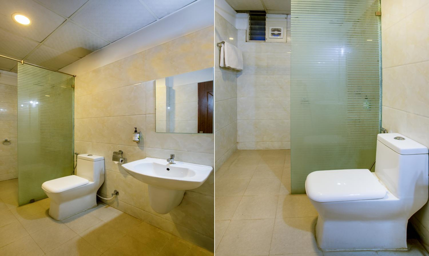 Bathroom, Collection O 3175 Pluspoint Suites, Bangalore