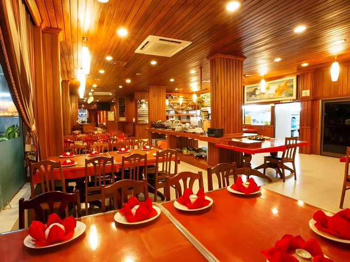 Food & Drinks 4, Asia Hotel, Phnom Penh