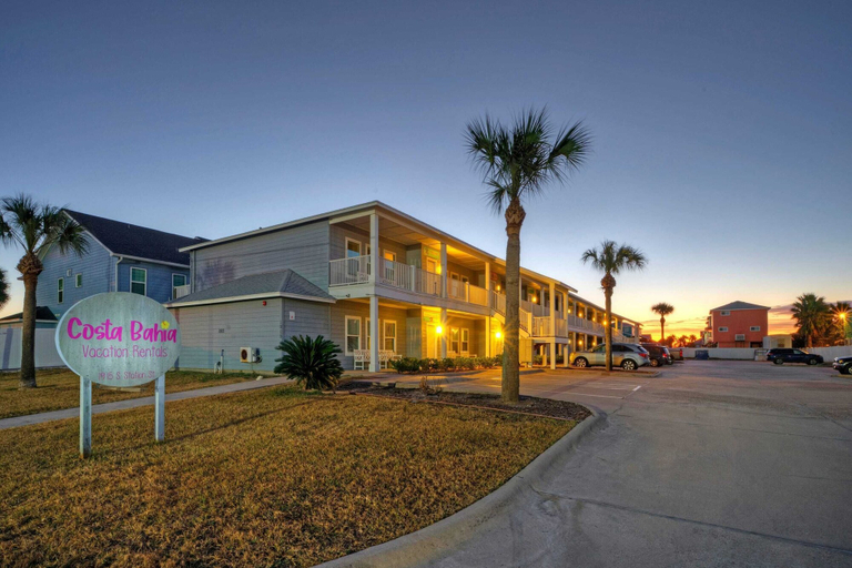 Others 5, Sleeps 24 4 Costa Bahia Units w/ Pool & Beach Access, Nueces