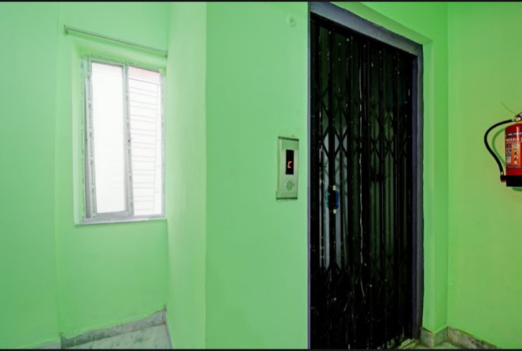 Public Area 5, Goroomgo Dark N Dream Kolkata, South 24 Parganas